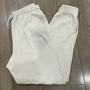 2/$30 H&M Divided White Jogger Pants - Size Small